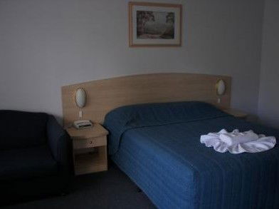 Bega Southtown Motor Inn - Accommodation Gladstone 3