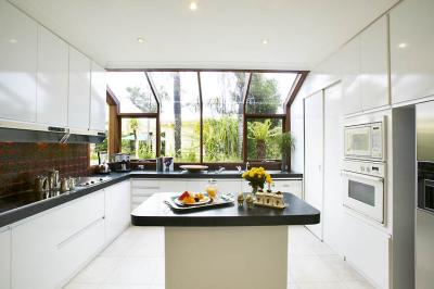 Waratah Brighton Boutique Bed And Breakfast - Accommodation Gladstone 4