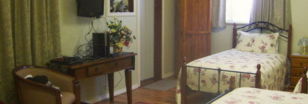 Armadale Cottage Bed And Breakfast - Accommodation Gladstone 1