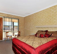 Drakesbrook Hotel Motel - Accommodation Gladstone