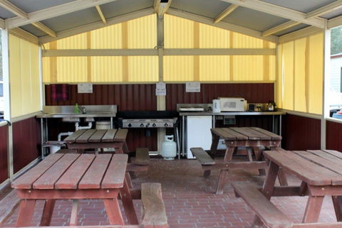 Albury All Seasons Tourist Park - Accommodation Gladstone 1