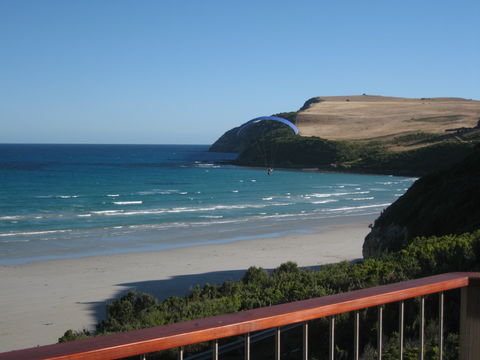 Amoria Beach House - Accommodation Gladstone 0