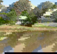 Athlone Country Cottages - Accommodation Gladstone
