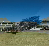 Beach Buoys - Accommodation Gladstone