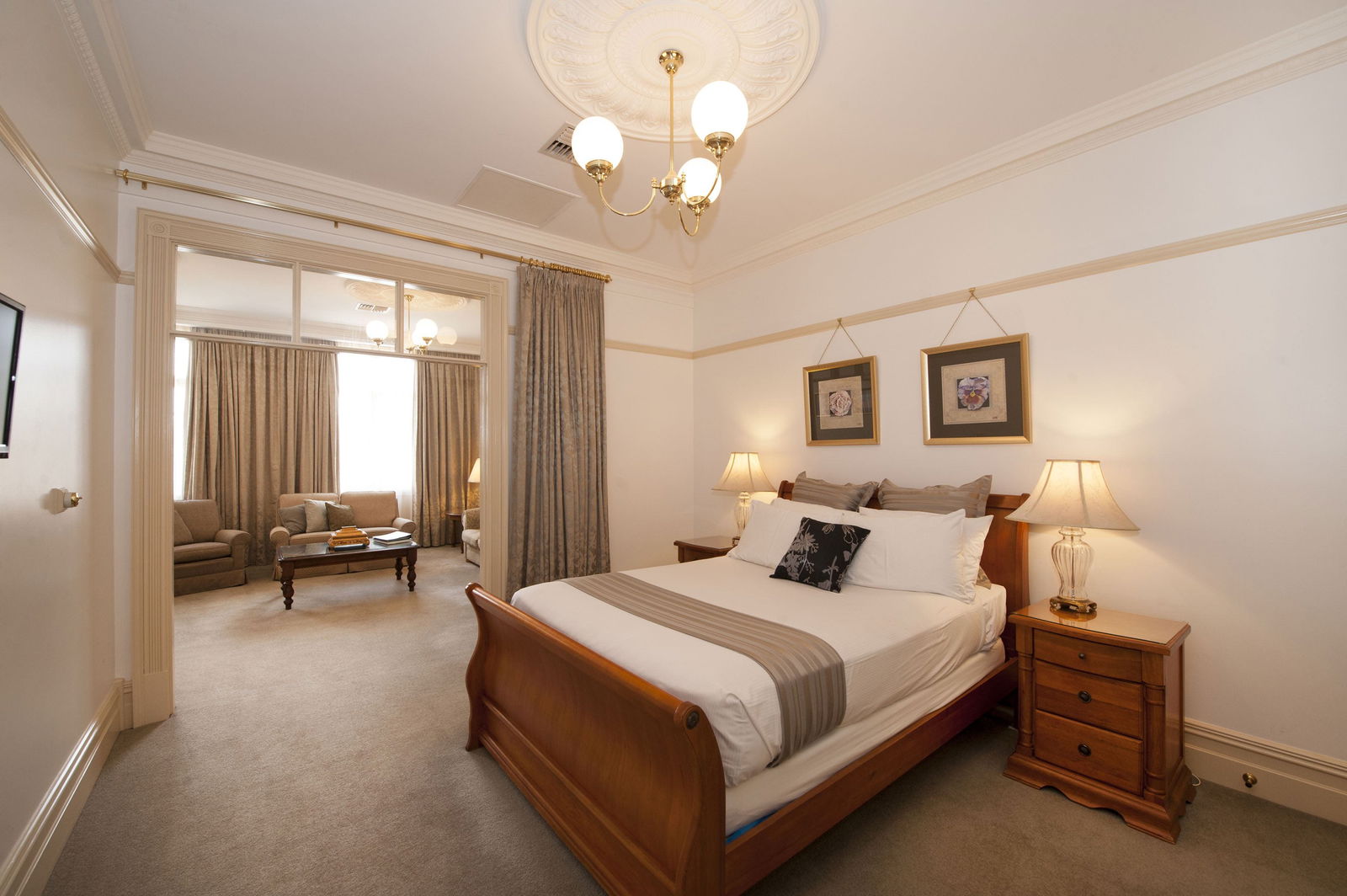 Tambaroora ACT Accommodation Gladstone