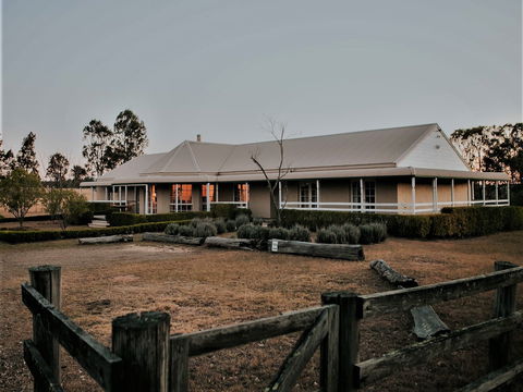 Corunna Station - Accommodation Gladstone 0
