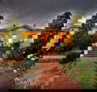 Dunmoylen House Bed and Breakfast - Accommodation Gladstone