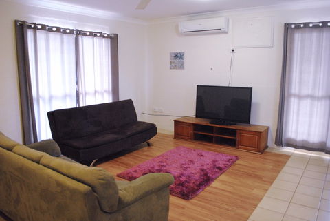 East Arnhem Real Estate - 6A Isal - Accommodation Gladstone 0