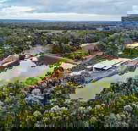 Eight Willows Retreat - Accommodation Gladstone