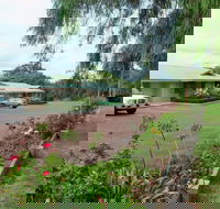 Emu Point Motel - Accommodation Gladstone