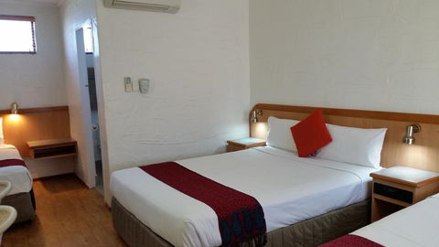 Espana Motel - Accommodation Gladstone 0