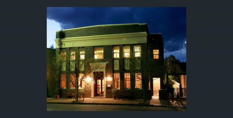 Jenkins Steet Guesthouse - Accommodation Gladstone 0