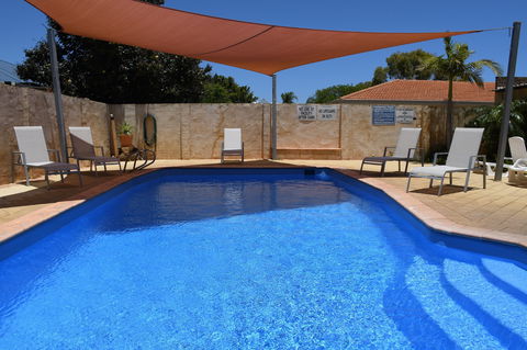 Kalbarri Seafront Villas - Accommodation Gladstone 2