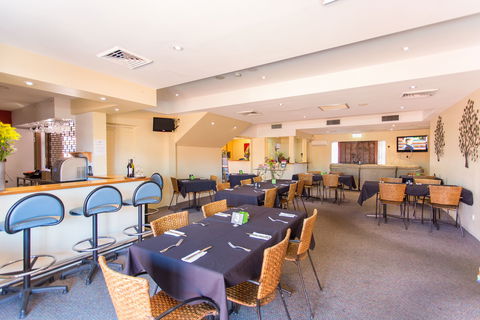 Mackay Rose Motel - Accommodation Gladstone 2