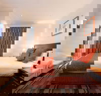 Mercure Canberra - Accommodation Gladstone