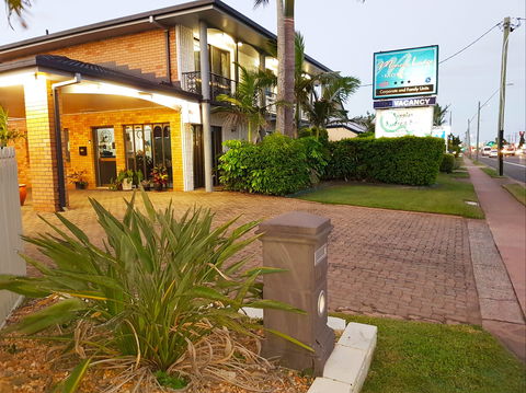 Miners Lodge Motor Inn - Accommodation Gladstone 0