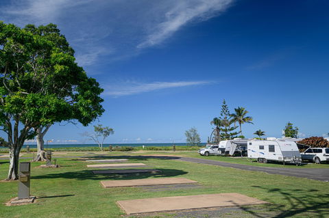 Moore Park Beach Holiday Park - Accommodation Gladstone 0