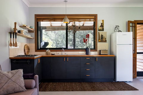 Nulla Nulla Blacksmiths Farm - Accommodation Gladstone 2