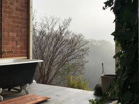 Ode To The Orchard - Accommodation Gladstone 0