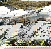 The Boathouse Hotel Patonga - Accommodation Gladstone
