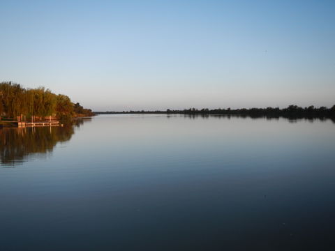 Washpool Retreat- Waterfront Living - Accommodation Gladstone 0