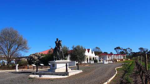 1837 Barossa Luxury Vineyard Cottages - Accommodation Gladstone 1