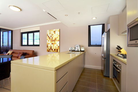 Australia Towers - Accommodation Gladstone 0