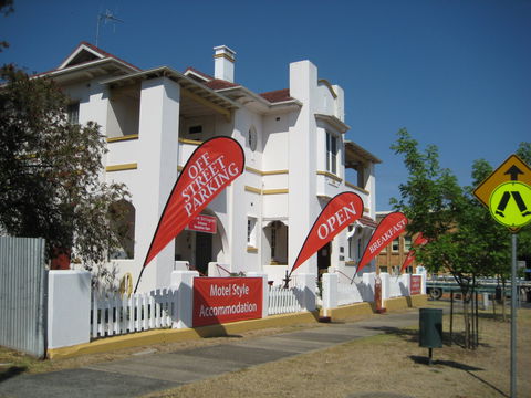 B And B On Bettington - Accommodation Gladstone 1
