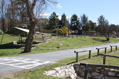 Barbour Park Rest Area - Accommodation Gladstone 1