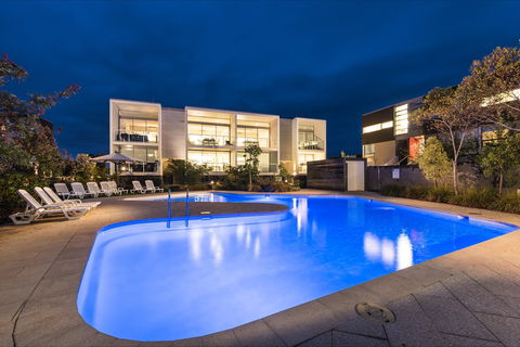 Coast Resort Merimbula - Accommodation Gladstone 0