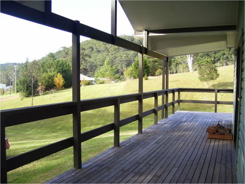 Cudgerie Little House - Accommodation Gladstone 0