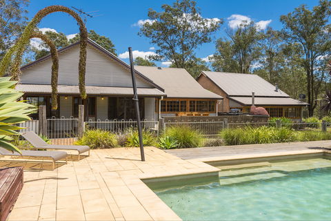 Dalwood Country Retreat - Accommodation Gladstone 0