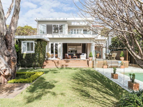 Hamptons At Nielsen Park - Accommodation Gladstone 0