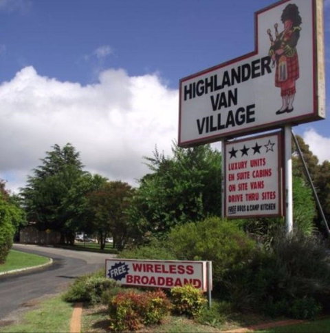 Highlander Van Village - Accommodation Gladstone 0