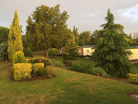 Inverell Caravan Park - Accommodation Gladstone 0