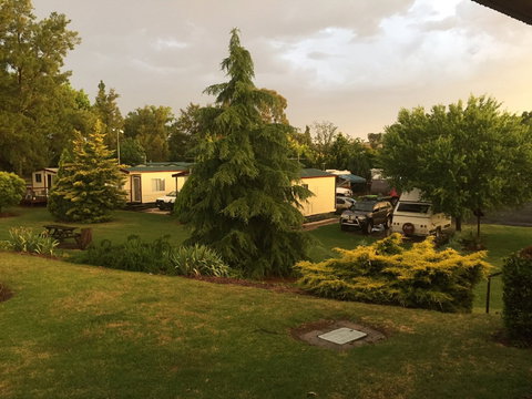 Inverell Caravan Park - Accommodation Gladstone 1