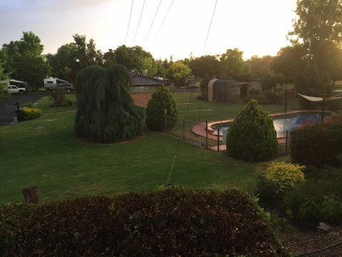 Inverell Caravan Park - Accommodation Gladstone 2