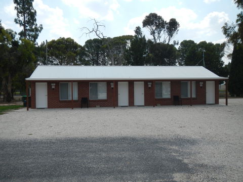 Keith Caravan Park Inc. - Accommodation Gladstone 2
