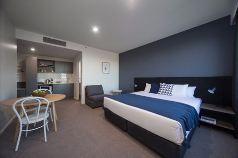 Mantra MacArthur Hotel - Accommodation Gladstone 2