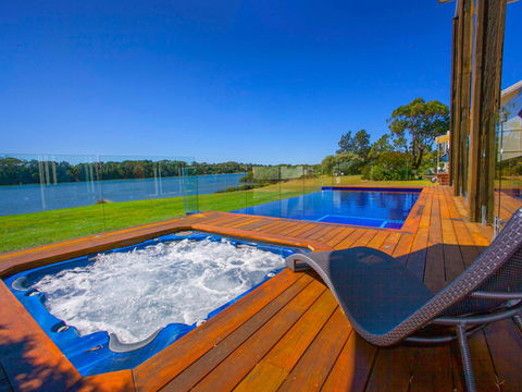 Reflections At Minnamurra - Accommodation Gladstone 1