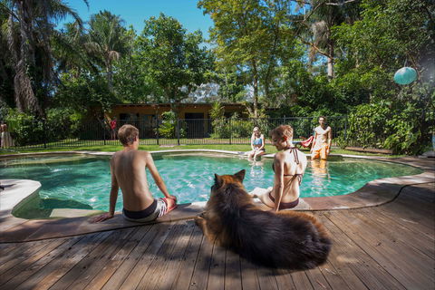 Samurai Beach Bungalows Port Stephens YHA - Accommodation Gladstone 0