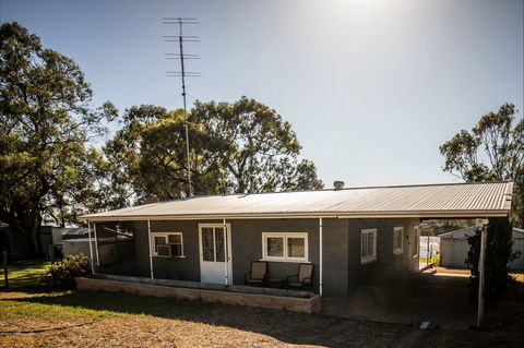 346 Cliff View Drive Wongulla  -River Shack Rentals - Accommodation Gladstone 0