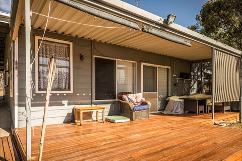346 Cliff View Drive Wongulla  -River Shack Rentals - Accommodation Gladstone 1