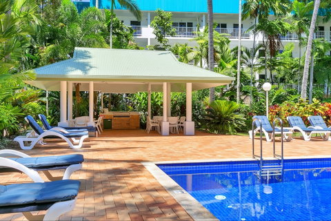 Agincourt Beachfront Apartments - Accommodation Gladstone 2