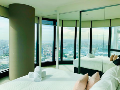 Arise Australia 108 - Accommodation Gladstone 1