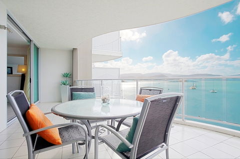 At Marina Shores - Accommodation Gladstone 0