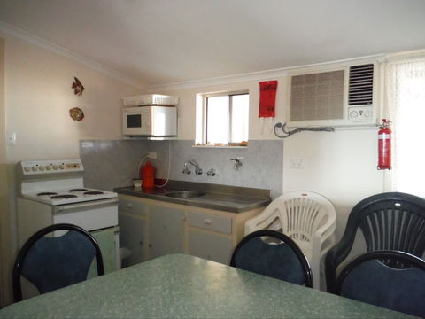 Beach Escape - Accommodation Gladstone 2