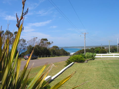 Berrara Cove Beach House - Accommodation Gladstone 0