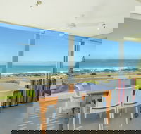Chiton on the Rocks - Breathtaking Panoramic Coastal Views