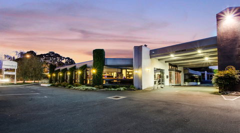Commodore On The Park - Accommodation Gladstone 0